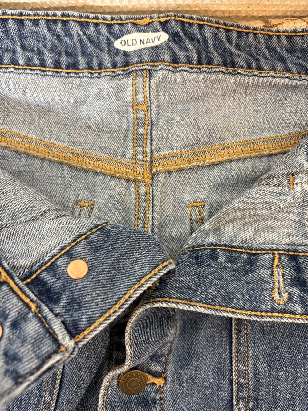 Old Navy button-down skirt - Picture 5 of 8